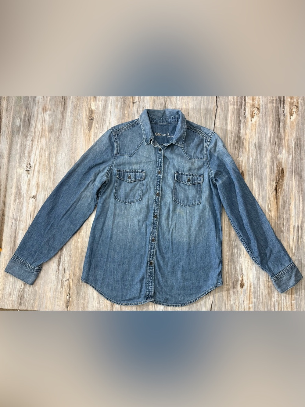 Gap 1969 Men’s L Denim Jean Chambray Long Sleeve Button Up Shirt Pockets Blue